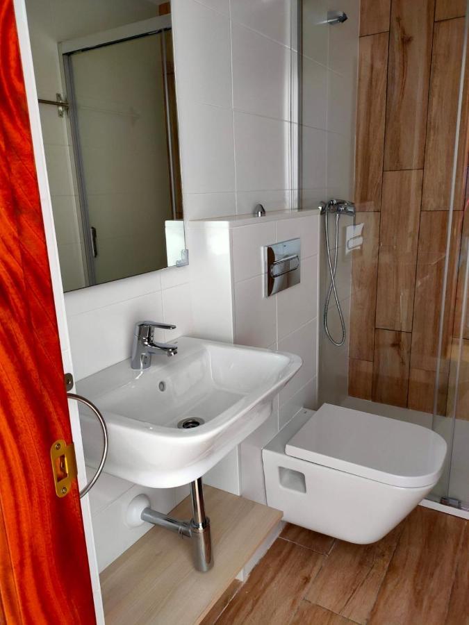 Lar Do Peregrino Hotel Palas de Rei Room photo